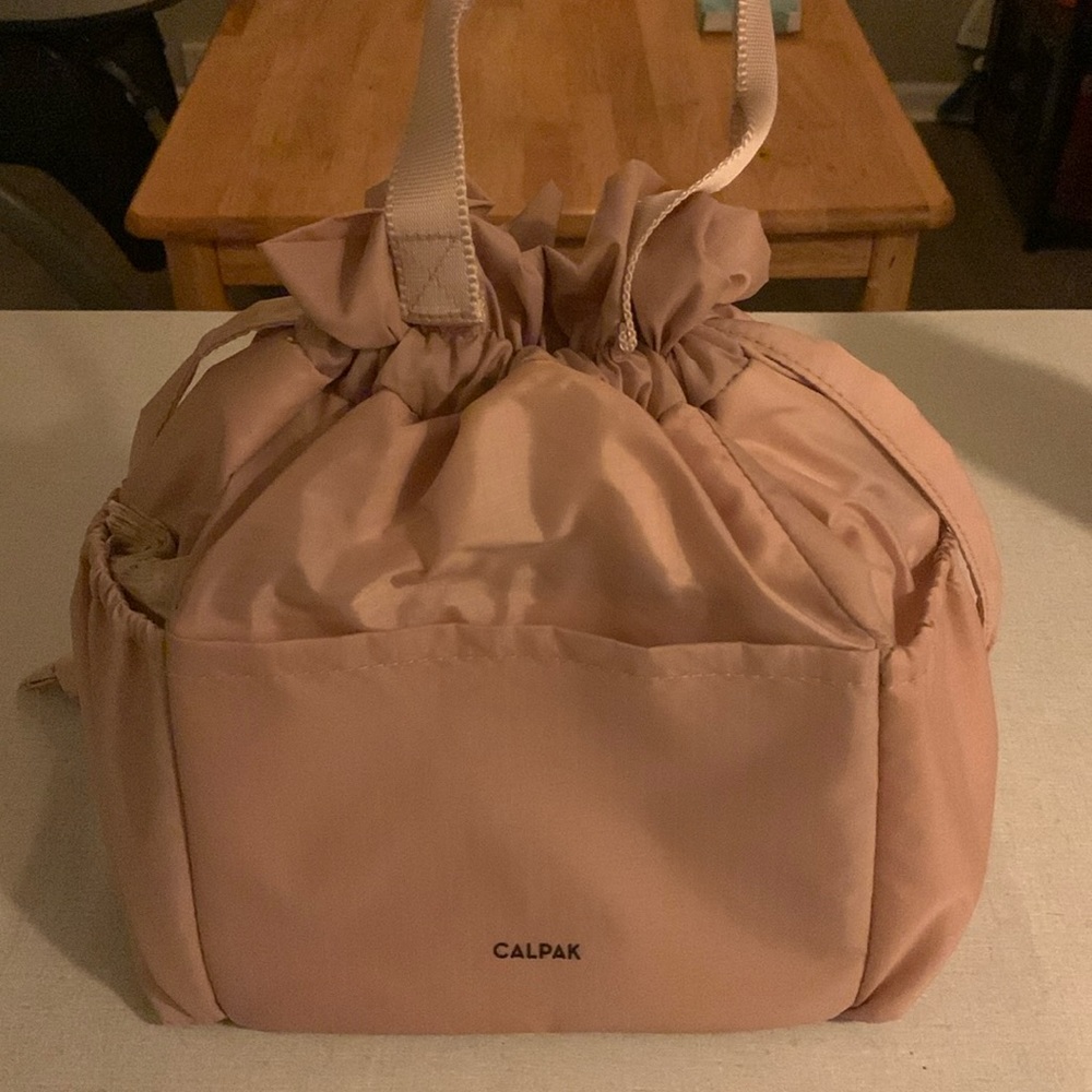 Calpak lunch bag - pink blush